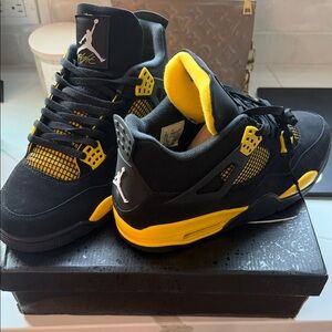 Men’s Air Jordan 4 Retro Sz 13